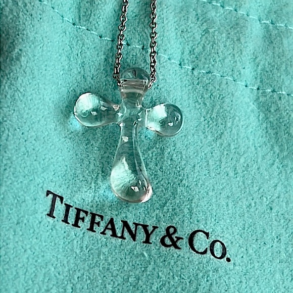Tiffany Elsa Peretti cross necklace - Picture 3 of 14